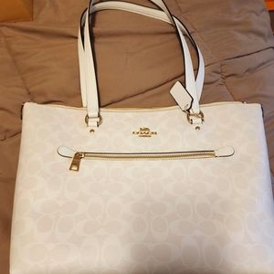 Coach tote